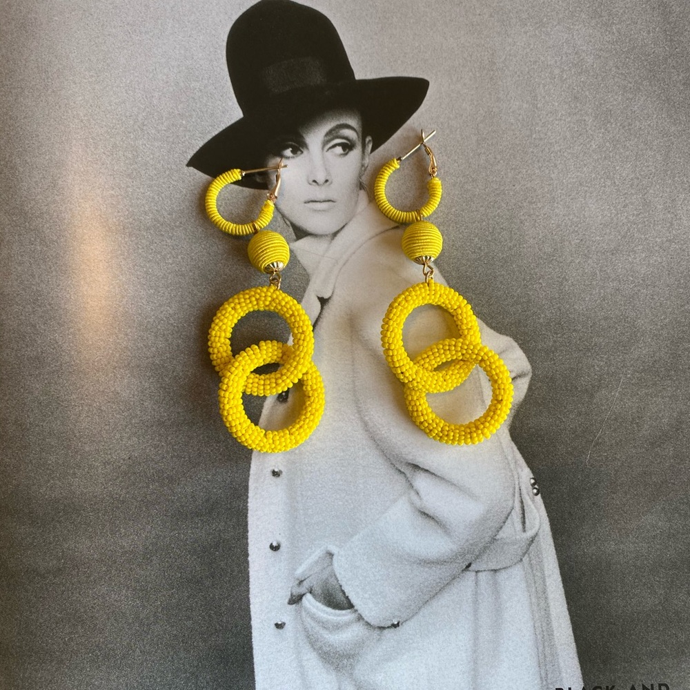 NWT Anna & Ava Yellow Circle Earrings
